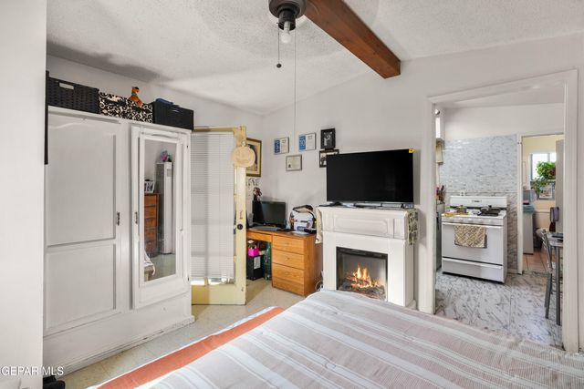 7163 Lavern A-C, El Paso, TX 79915