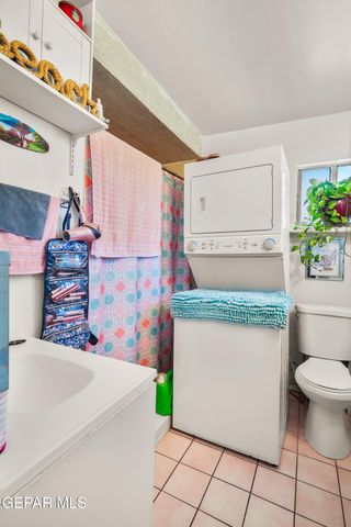 7163 Lavern A-C, El Paso, TX 79915