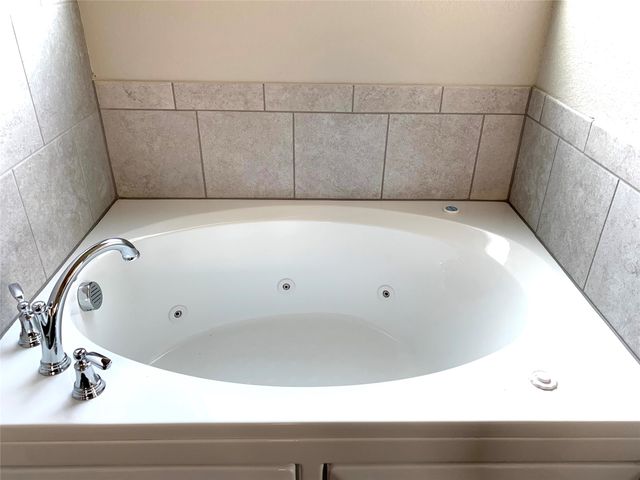 515 Long Prairie Drive, Royse City, TX 75189