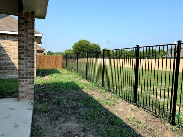 515 Long Prairie Drive, Royse City, TX 75189