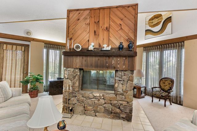 1240 Village Road, Murphy, NC 28906