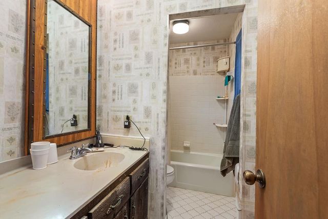 1240 Village Road, Murphy, NC 28906