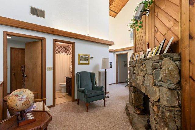 1240 Village Road, Murphy, NC 28906