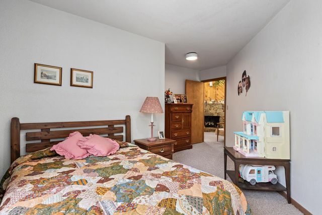 1240 Village Road, Murphy, NC 28906