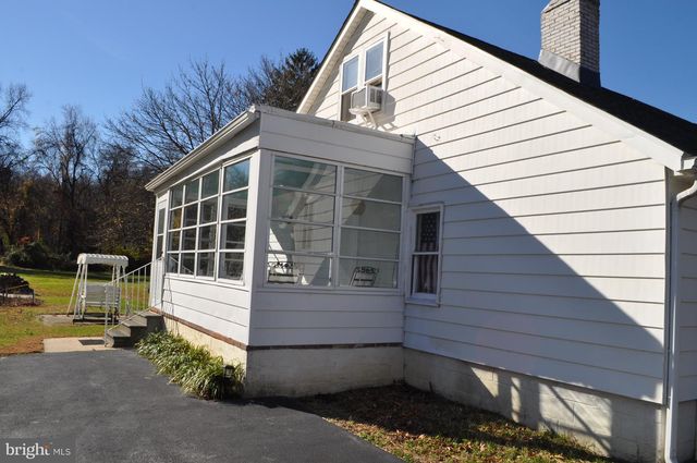 5952 SUMMIT BRIDGE RD, Townsend, DE 19734