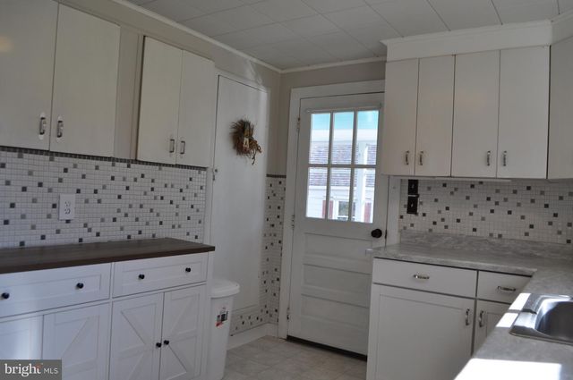 5952 SUMMIT BRIDGE RD, Townsend, DE 19734