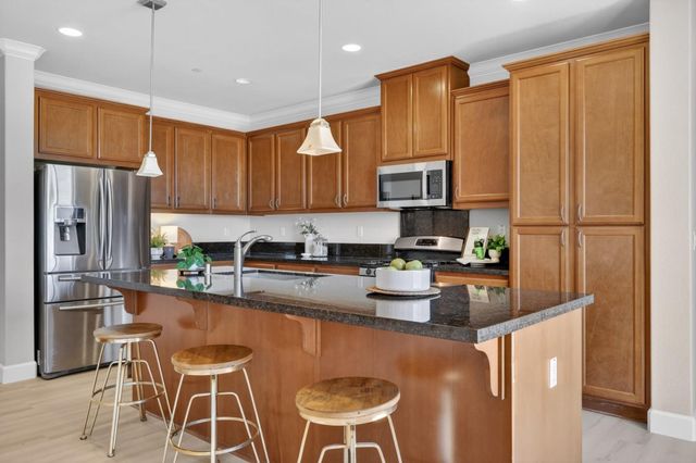 1611 Bonanza Lane, Folsom, CA 95630