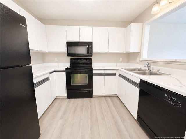 1199 Wrenwood Court, Fayetteville, NC 28303