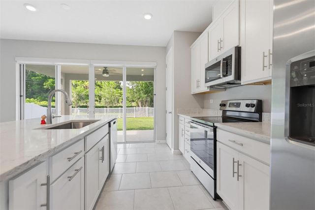 1037 RIVER OTTER WAY, Deland, FL 32720