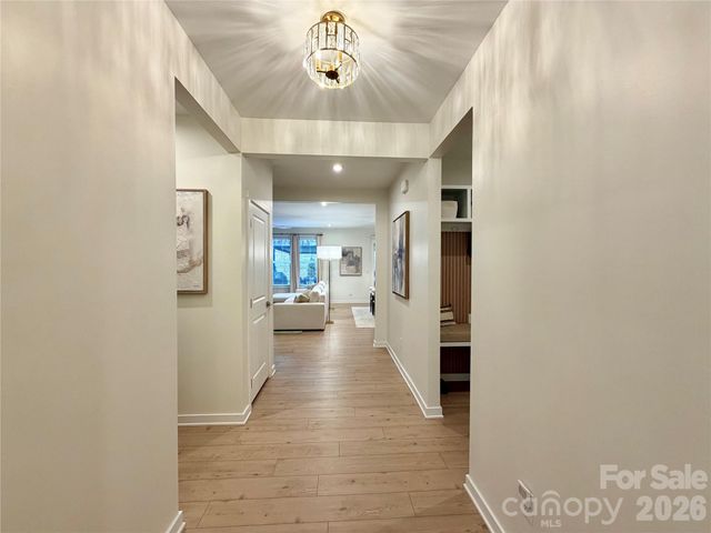 5212 Glenwalk Drive, Charlotte, NC 28269