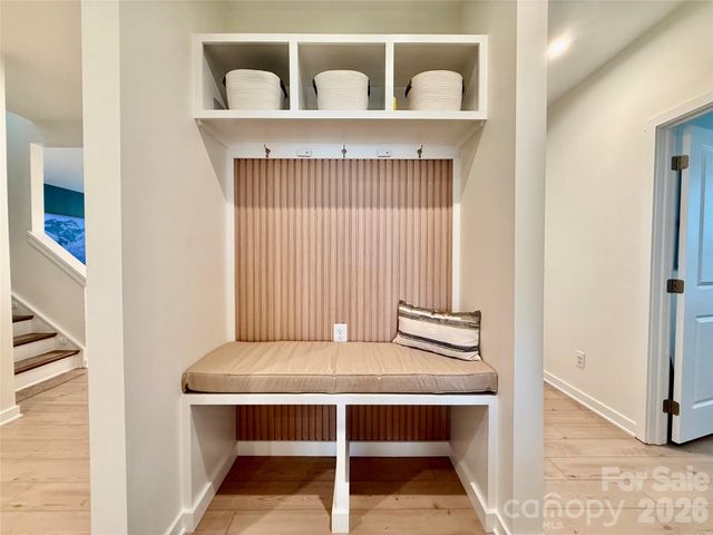 5212 Glenwalk Drive, Charlotte, NC 28269