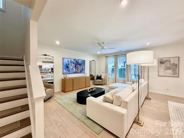 5212 Glenwalk Drive, Charlotte, NC 28269