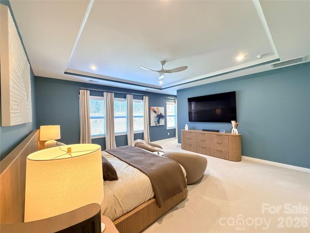 5212 Glenwalk Drive, Charlotte, NC 28269