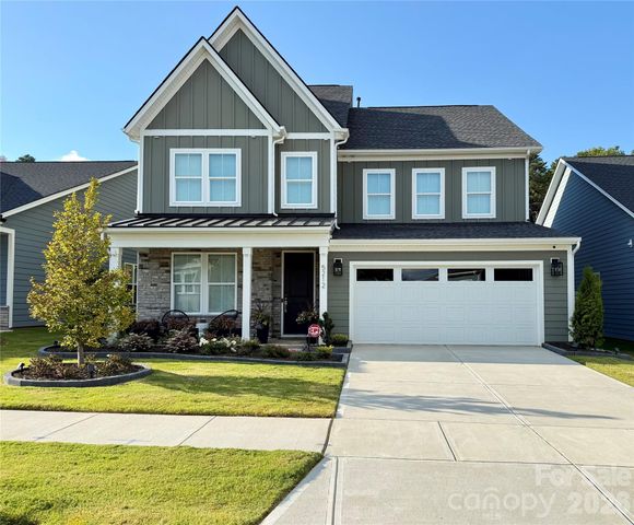 5212 Glenwalk Drive, Charlotte, NC 28269