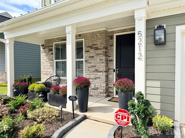 5212 Glenwalk Drive, Charlotte, NC 28269