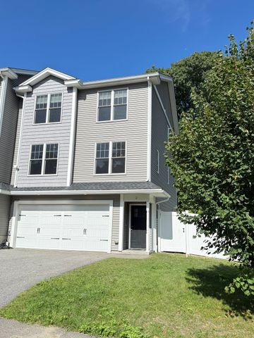 2 Burncoat Hts, Worcester, MA 01606