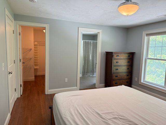 2 Burncoat Hts, Worcester, MA 01606