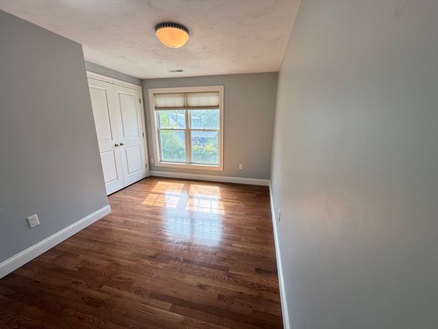 2 Burncoat Hts, Worcester, MA 01606