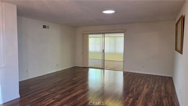 19340 Oak Crossing, Newhall, CA 91321