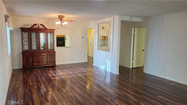19340 Oak Crossing, Newhall, CA 91321