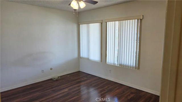 19340 Oak Crossing, Newhall, CA 91321