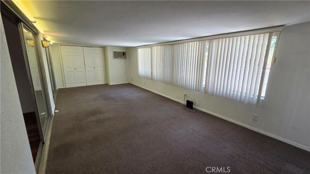 19340 Oak Crossing, Newhall, CA 91321