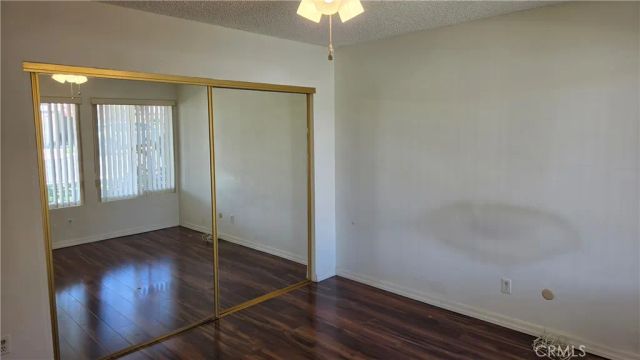 19340 Oak Crossing, Newhall, CA 91321