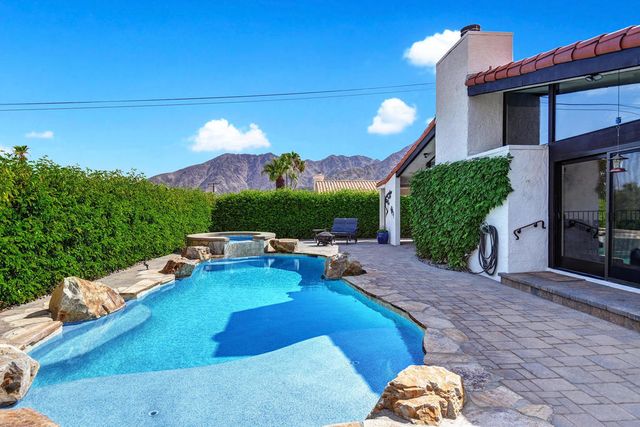 54270 Avenida Alvarado, La Quinta, CA 92253