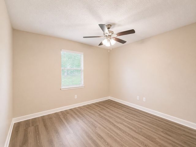 1231 Rutherford Drive, Mesquite, TX 75149