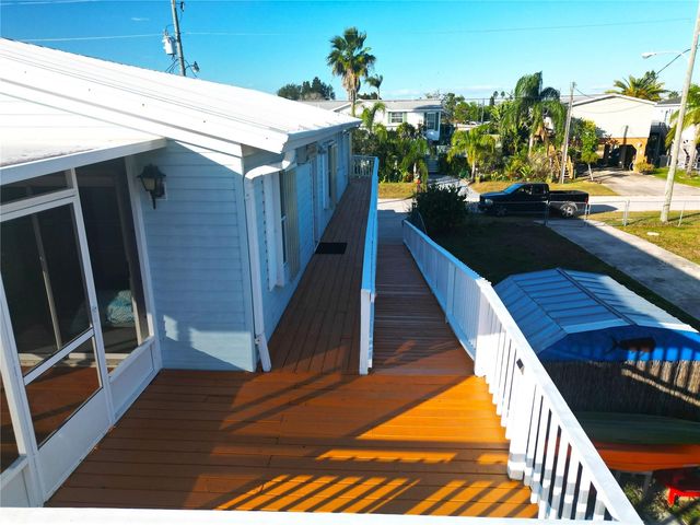 6814 GULL LANE, Hudson, FL 34667