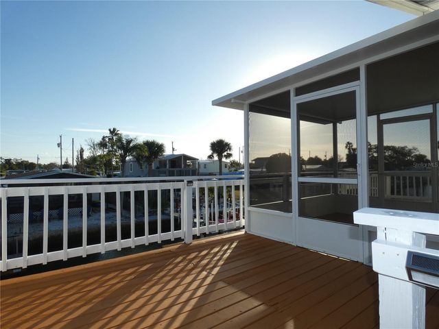 6814 GULL LANE, Hudson, FL 34667