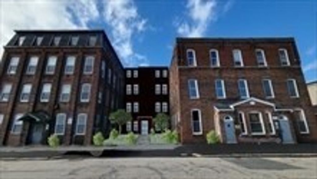 33 Hermon R304, Worcester, MA 01610