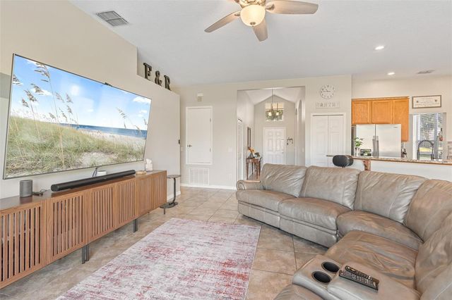 717 STRIHAL LOOP, Oakland, FL 34787