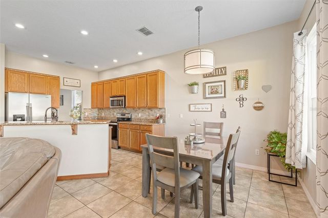 717 STRIHAL LOOP, Oakland, FL 34787