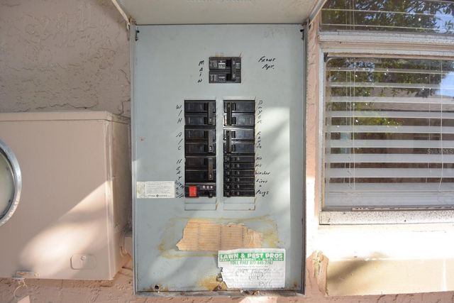 5845 ELM STREET, New Port Richey, FL 34652