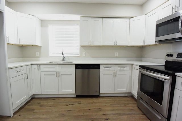 5845 ELM STREET, New Port Richey, FL 34652