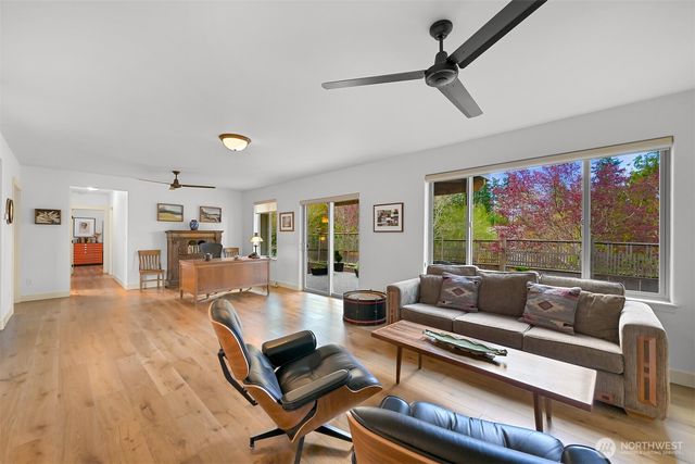 1167 Creekwood Lane, Bellingham, WA 98229