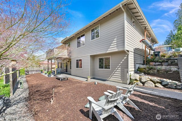 1167 Creekwood Lane, Bellingham, WA 98229