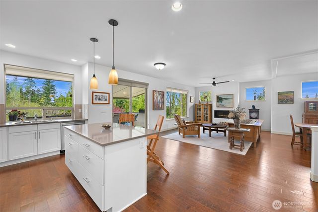 1167 Creekwood Lane, Bellingham, WA 98229