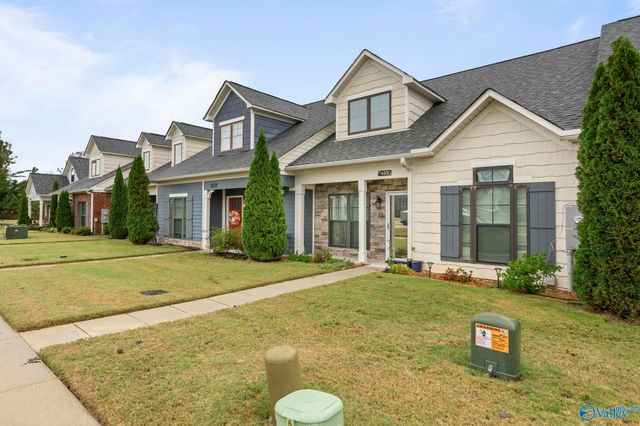 493 Wade Road SE, Owens Cross Roads, AL 35763