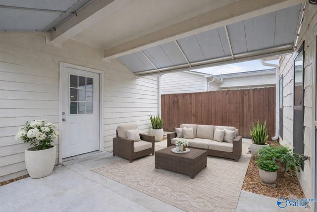 493 Wade Road SE, Owens Cross Roads, AL 35763