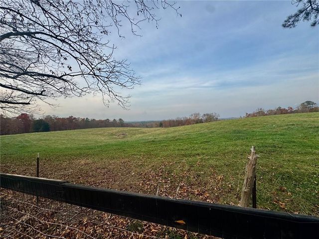 185 Talon SE Drive, Rydal, GA 30171