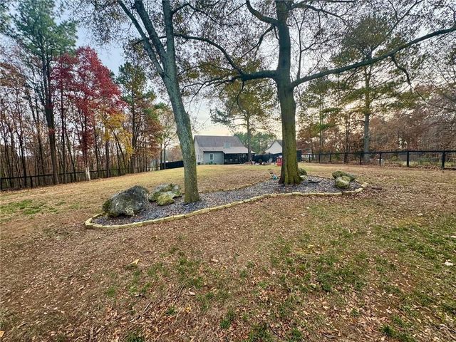 185 Talon SE Drive, Rydal, GA 30171