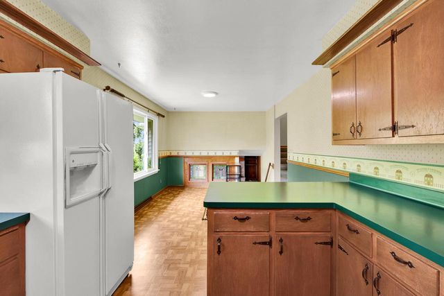 1450 County Road C, Grafton, WI 53024