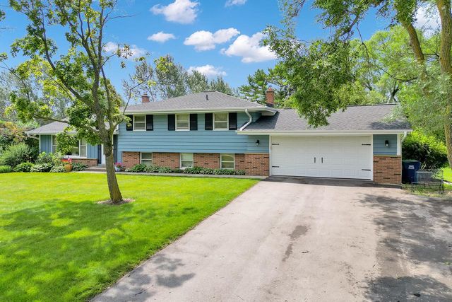 1450 County Road C, Grafton, WI 53024