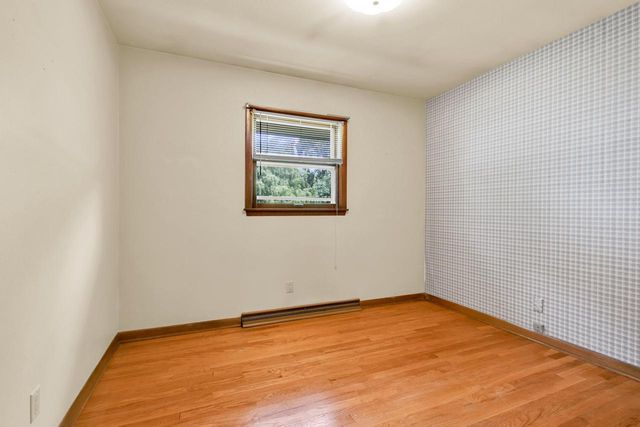 1450 County Road C, Grafton, WI 53024