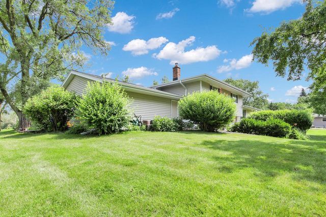 1450 County Road C, Grafton, WI 53024