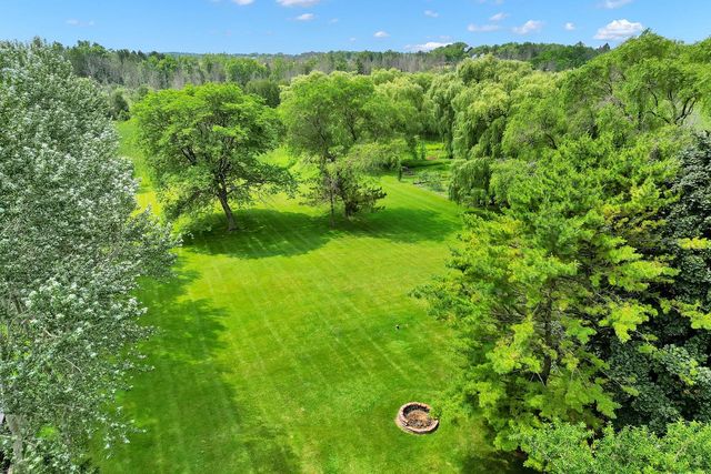 1450 County Road C, Grafton, WI 53024