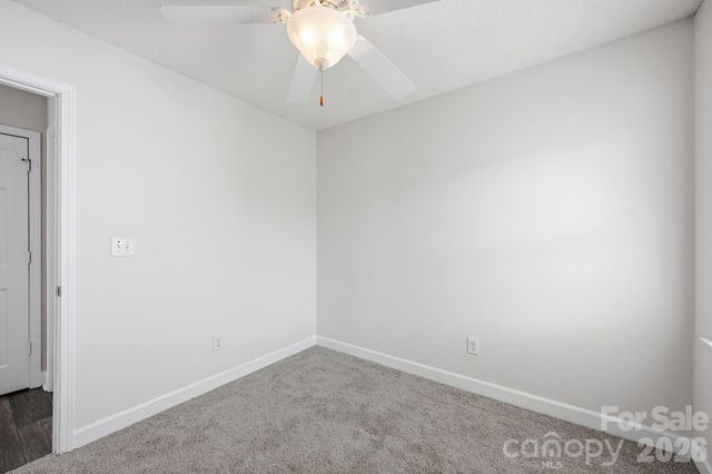 915 Barracuda Avenue, Statesville, NC 28677