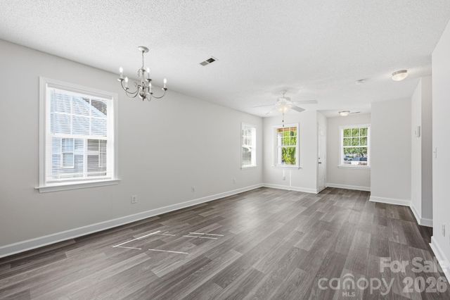 915 Barracuda Avenue, Statesville, NC 28677